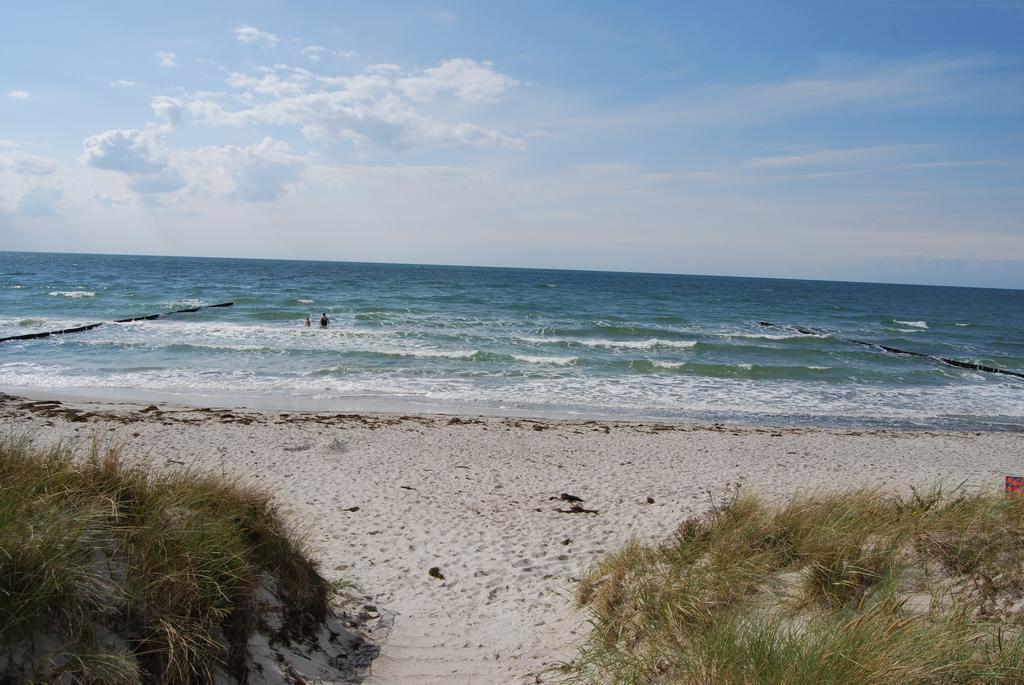 Doppelhaushaelfte In Vitte Auf Hiddensee Luaran gambar